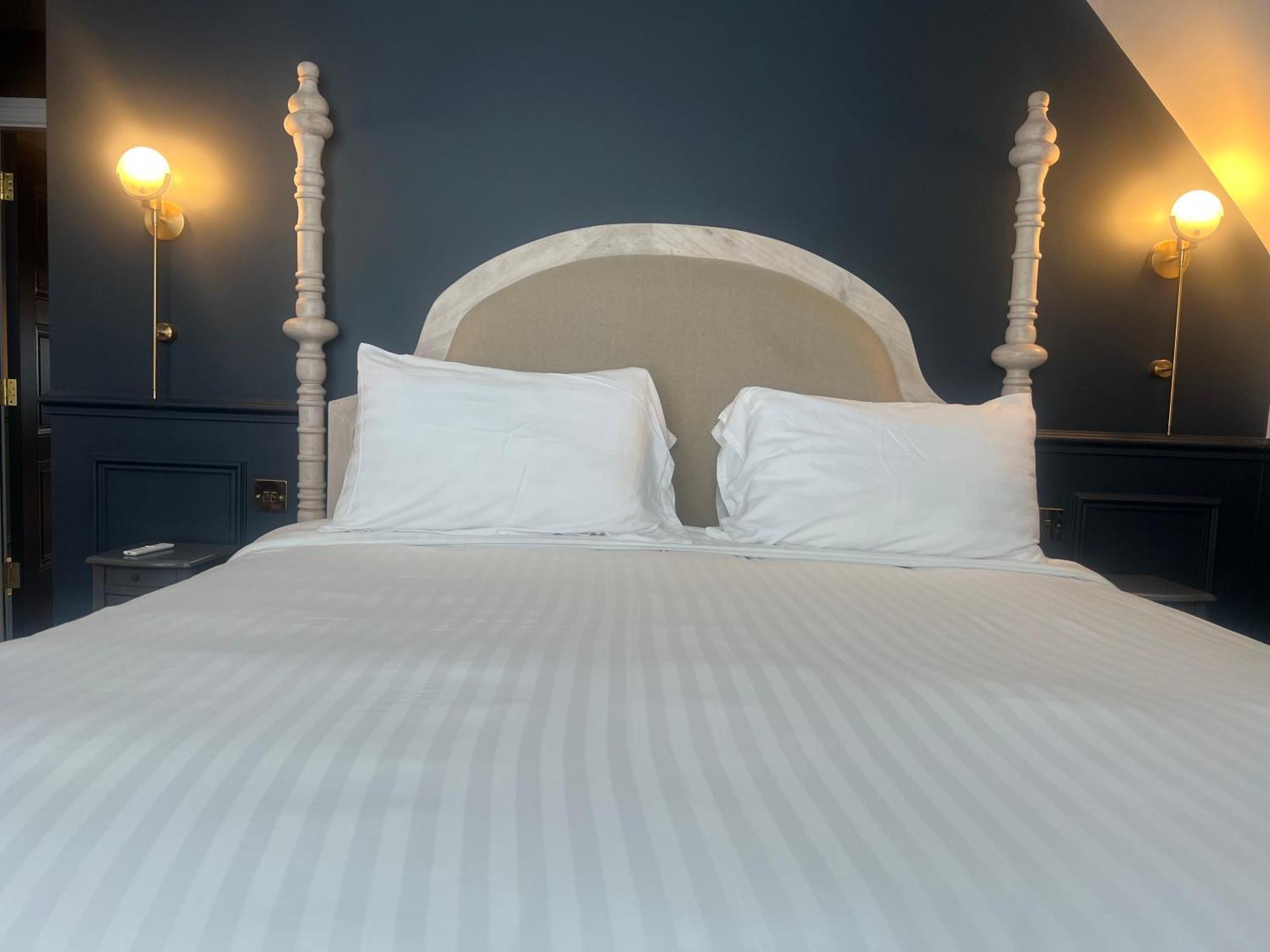 Eastgate Rows Apartment